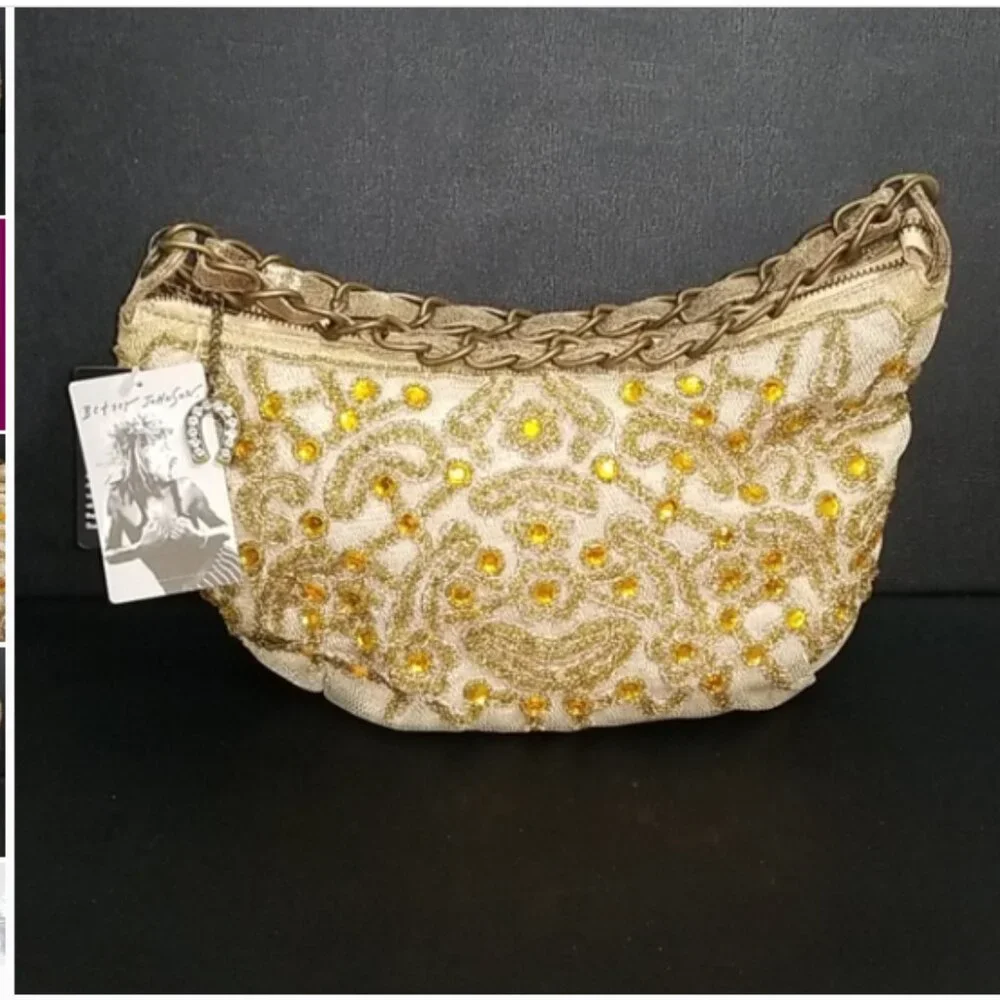 NWT Betsey Johnson SHOULDER BAG